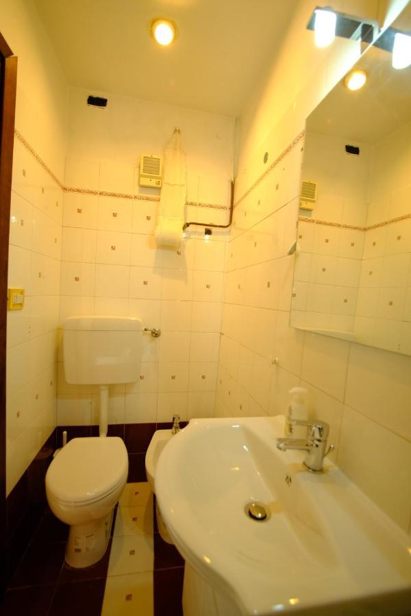 Villa Dimora Dei Baccoli à Peschiera del Garda Extérieur photo