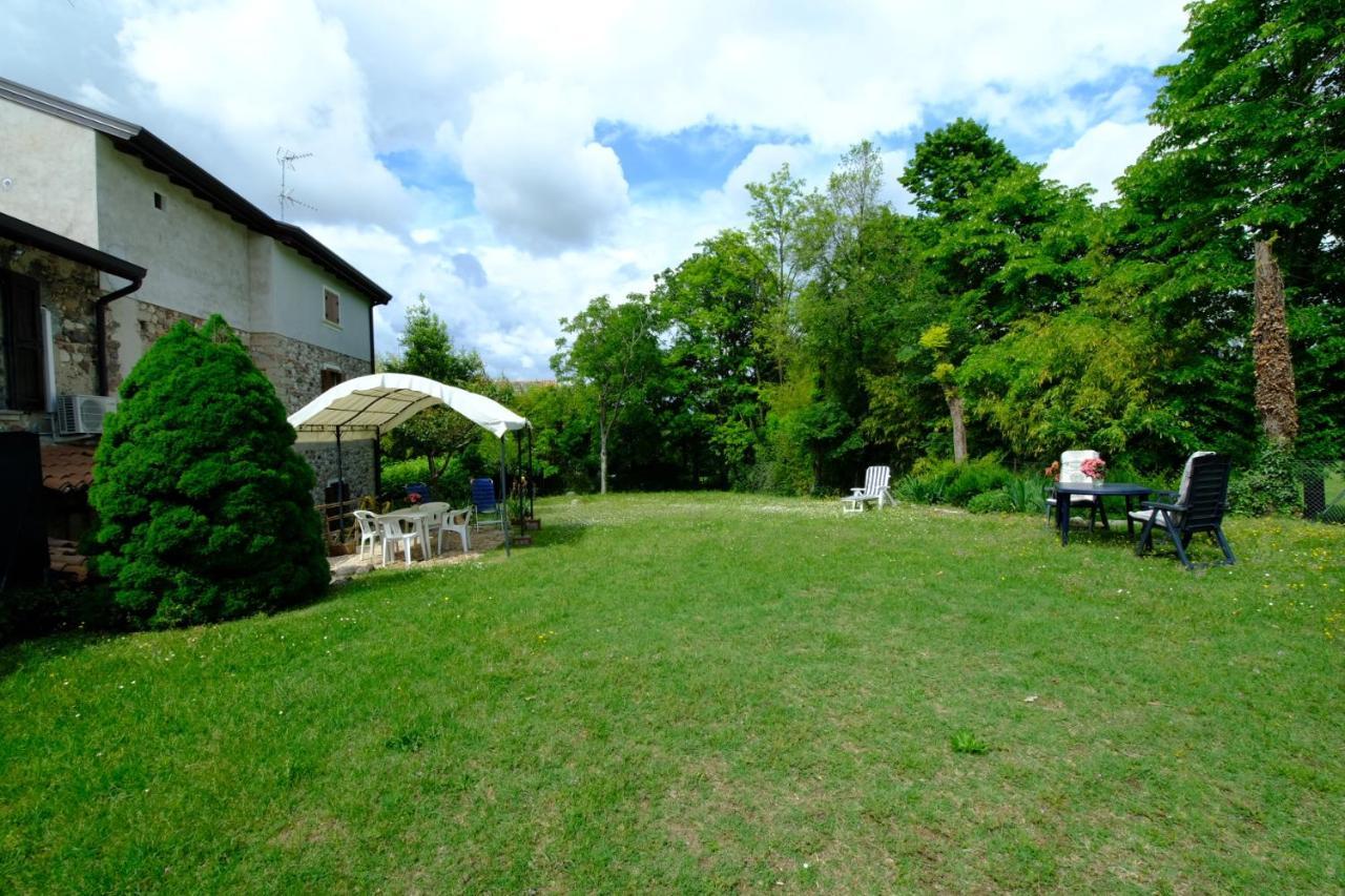 Villa Dimora Dei Baccoli à Peschiera del Garda Extérieur photo