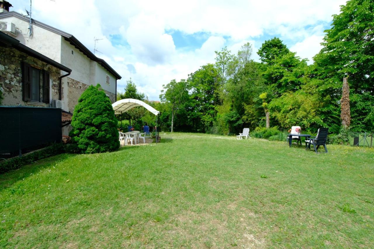 Villa Dimora Dei Baccoli à Peschiera del Garda Extérieur photo